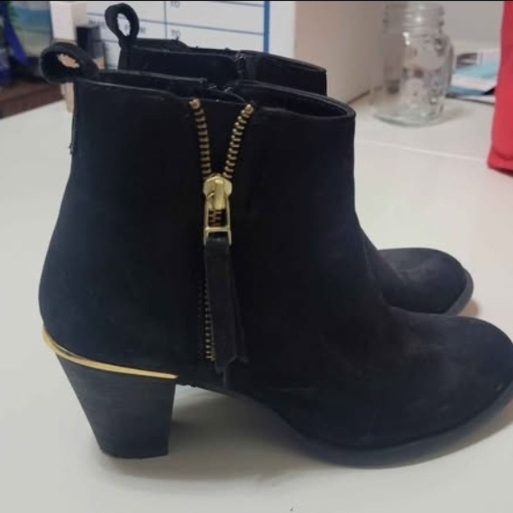 Steve Madden Black Ankle Boots with Gold Accent